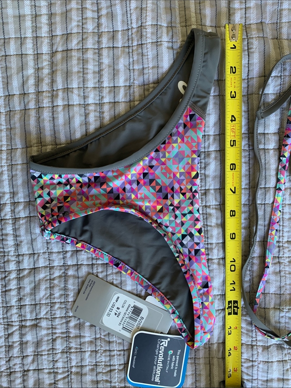 ASICS Reversible Gray/Multicolor Geometric Triangle Bikini Set. - Picture 4 of 7